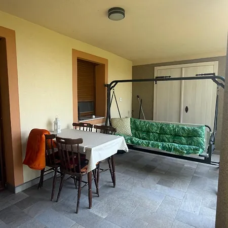 Red Stone Palkoeve 200m A Balaton Parttol Kilatassal Apartament *