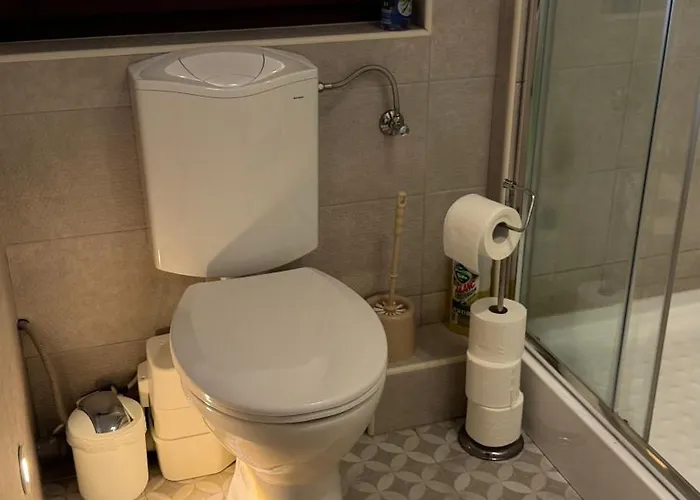 Apartment Red Stone Palkoeve 200m A Balaton Parttol Kilatassal- Kutya Barat *