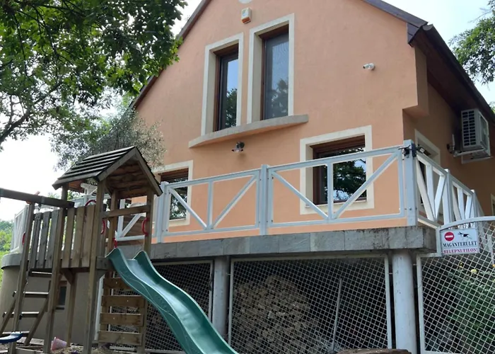 Red Stone Kővágóörs-pálköve Egész évben - 200m A Balaton Parttól Kilátással *